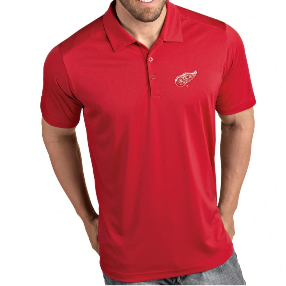 NHL Mens Detroit Red Wings Antigua Red Tribute Polo. Size Small 34/36. NWOT